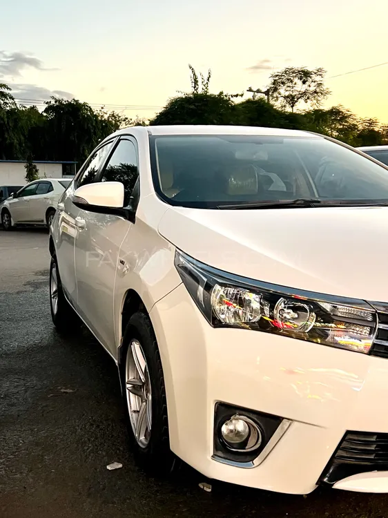 Toyota Corolla 2016 for Sale in Islamabad Image-1