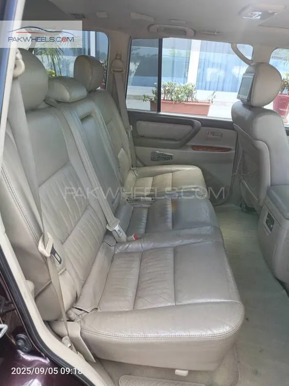 Toyota Land Cruiser 2005 for Sale in Islamabad Toyota Land Cruiser 2005 for Sale in Islamabad Image-10