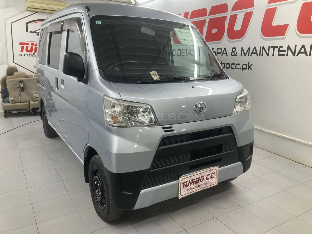 Toyota Pixis Epoch 2020 for Sale in Karachi Image-1