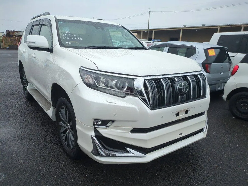 Toyota Prado 2021 for Sale in Karachi Image-1