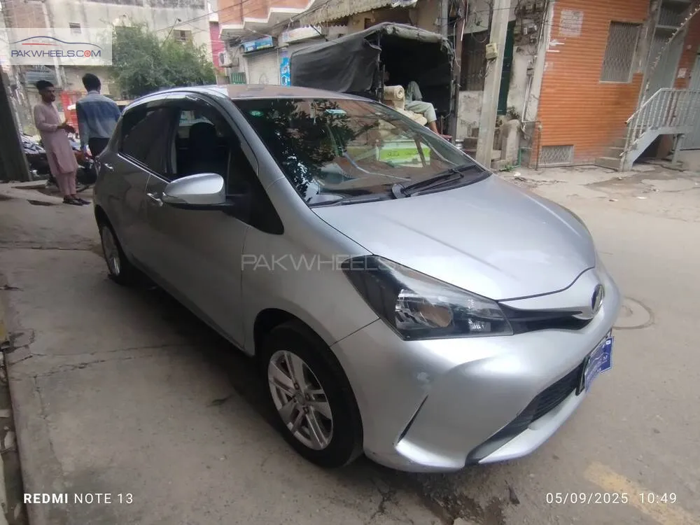 Toyota Vitz 2014 for Sale in Lahore Toyota Vitz 2014 for Sale in Lahore Image-2