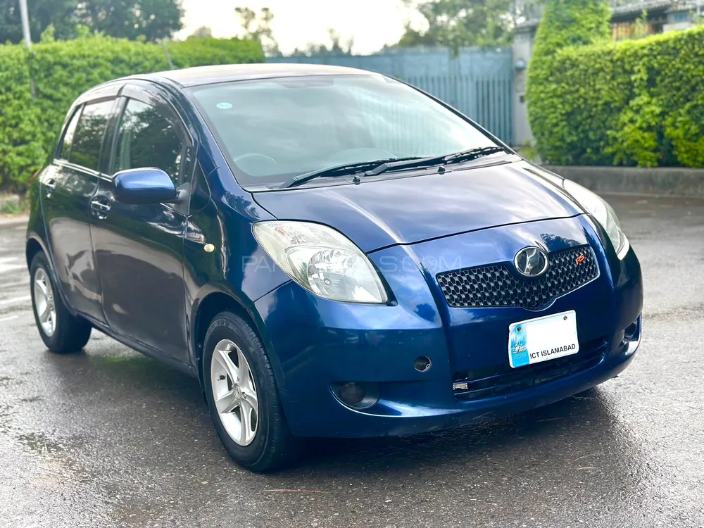 Toyota Vitz 2005 for Sale in Islamabad Image-1