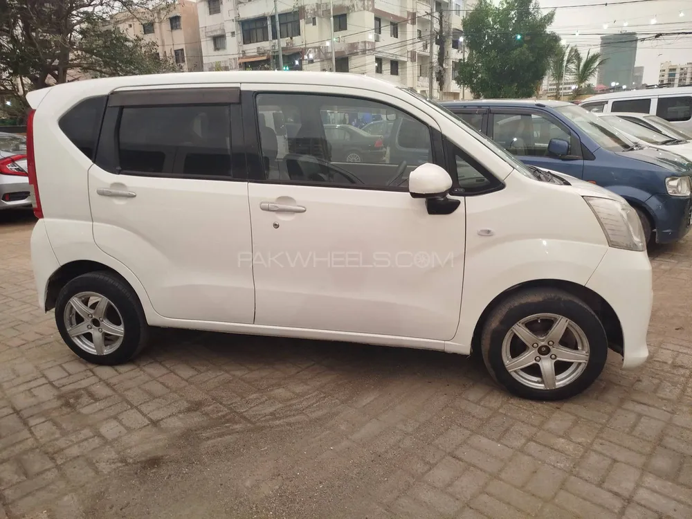 Daihatsu Move 2015 for Sale in Karachi Image-1