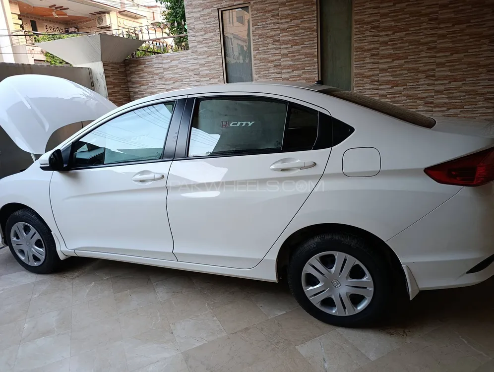 Honda City 2022 for Sale in Lahore Image-1