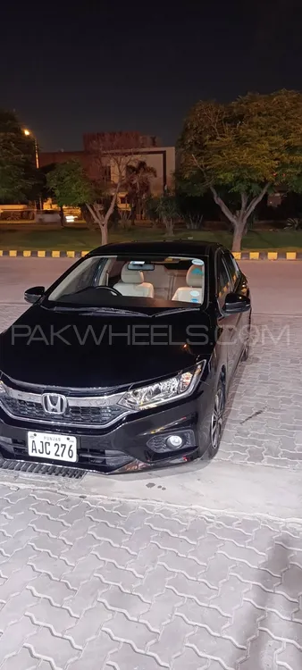 Honda City 2022 for Sale in Lahore Image-1
