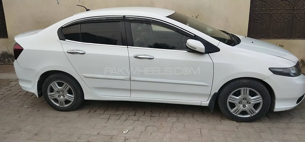 Honda City 2017 for Sale in Sargodha Image-1