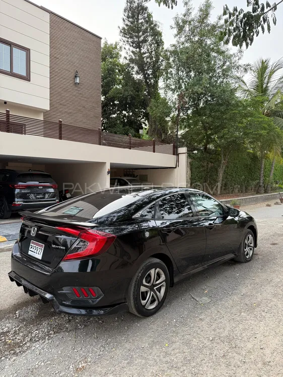 Honda Civic 2017 for Sale in Karachi Image-1