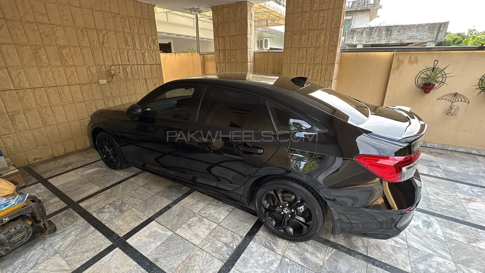 Honda Civic 2025 for Sale in Lahore Image-1