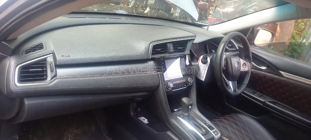 Honda Civic 2017 for Sale in Khanewal Image-1