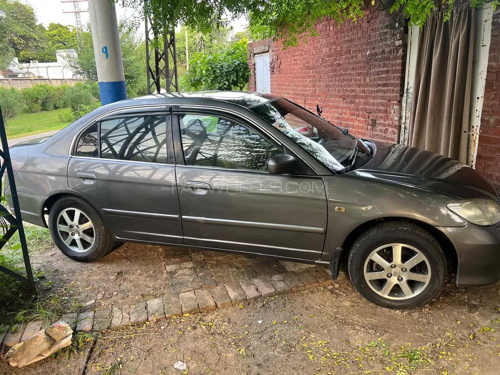 Honda Civic 2005 for Sale in Lahore Image-1