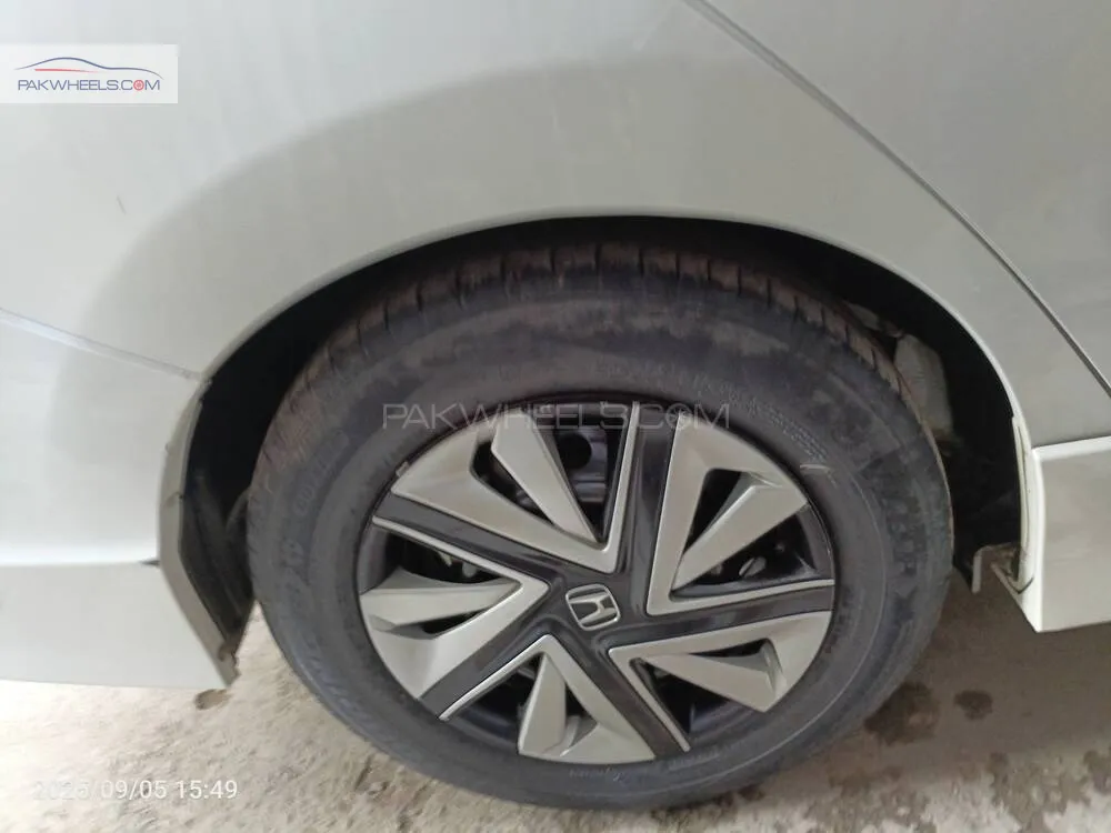 Honda Fit 2019 for Sale in Gujranwala Honda Fit 2019 for Sale in Gujranwala Image-14
