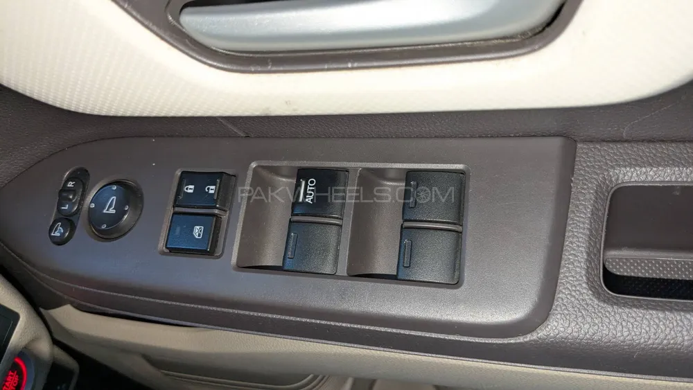 ہونڈا این باکس 2020 for Sale in لاہور ہونڈا این باکس 2020 for Sale in لاہور Image-11