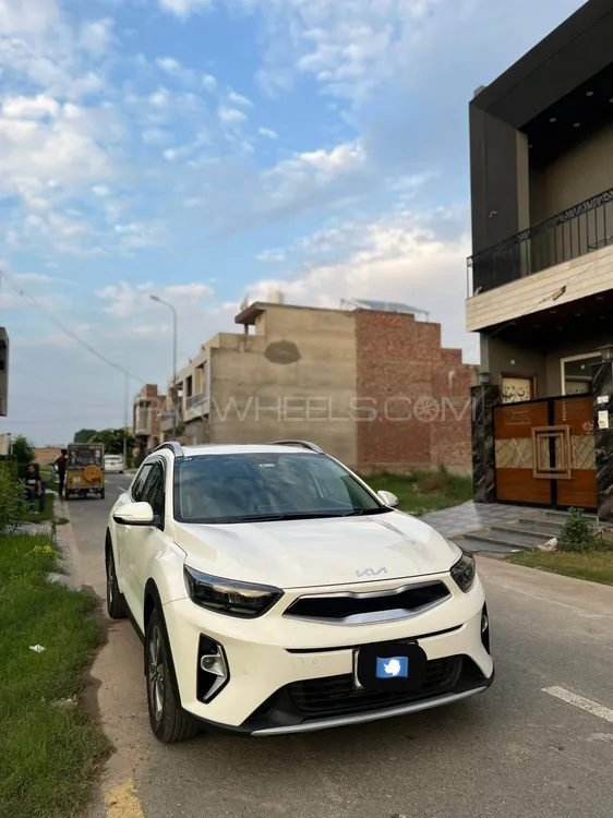 KIA Stonic 2025 for Sale in Faisalabad Image-1