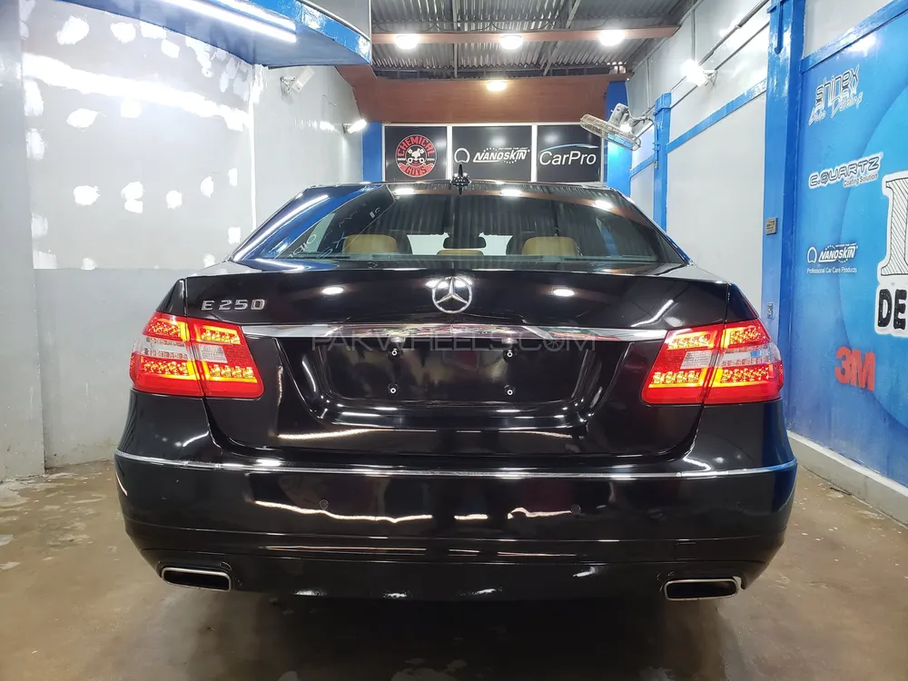 Mercedes Benz E Class 2013 for Sale in Karachi Mercedes Benz E Class 2013 for Sale in Karachi Image-9