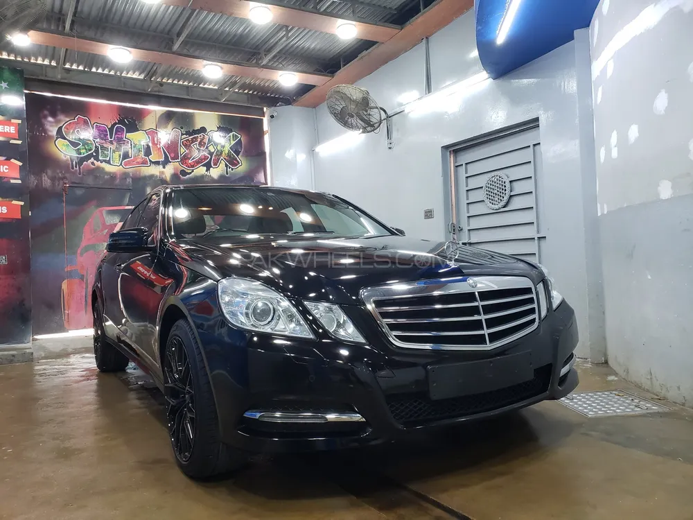 Mercedes Benz E Class 2013 for Sale in Karachi Image-1