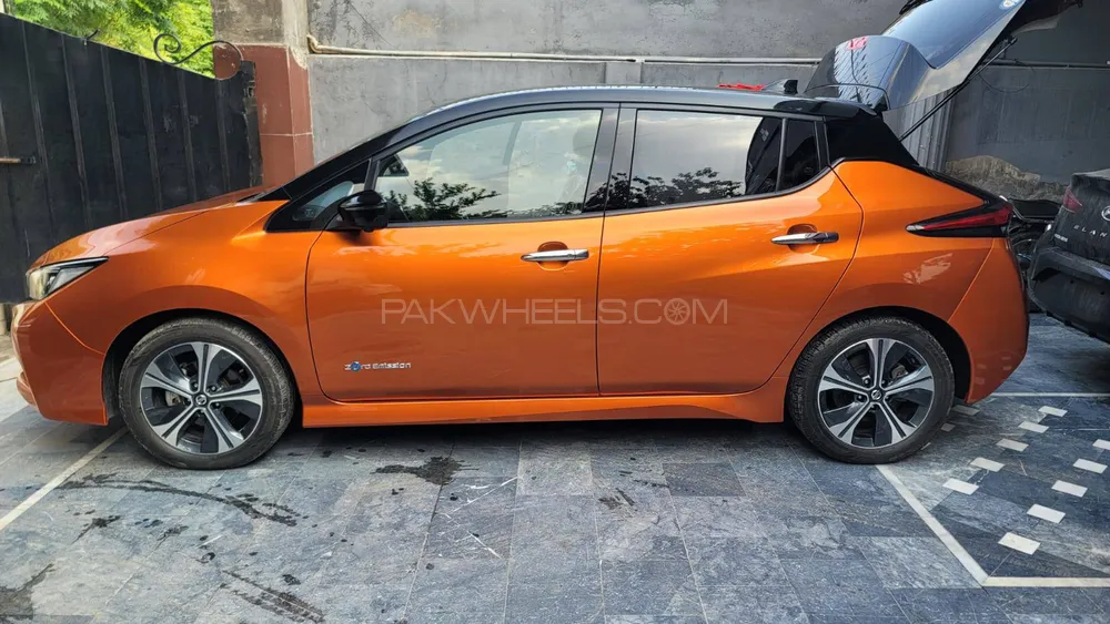 Nissan Leaf 2020 for Sale in Lahore Image-1