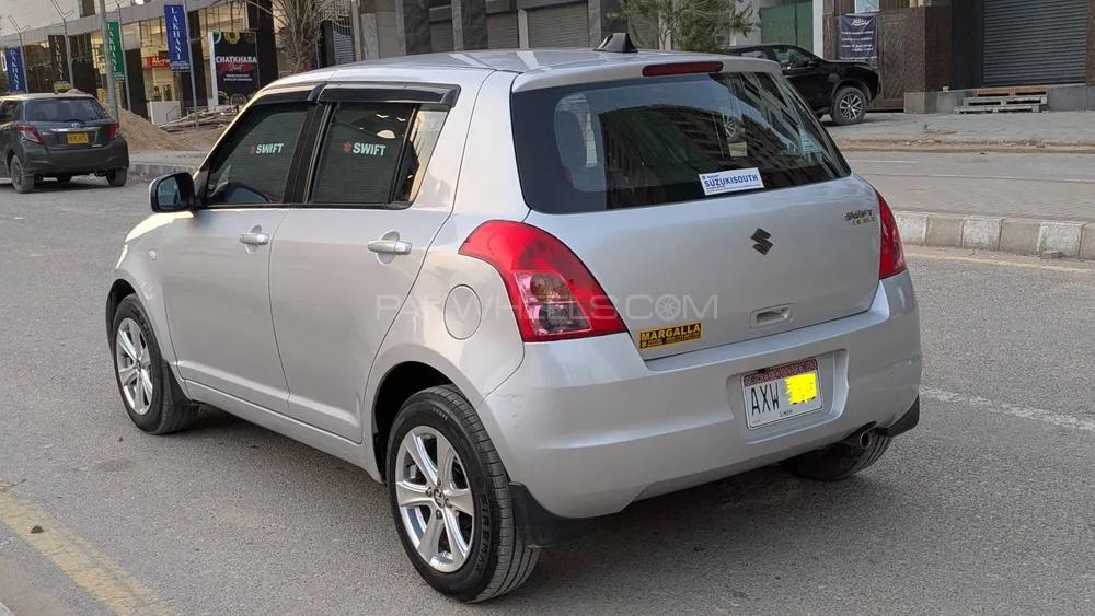Suzuki Swift 2012 for Sale in Karachi Image-1