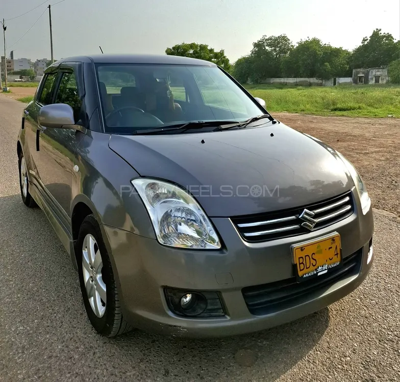 سوزوکی سوئفٹ 2015 for Sale in کراچی Image-1