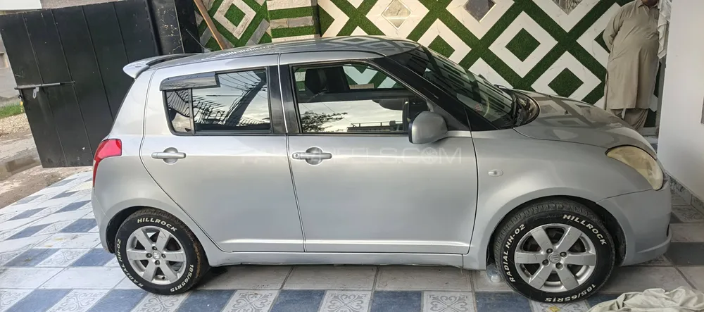 Suzuki Swift 2016 for Sale in Gujranwala Image-1