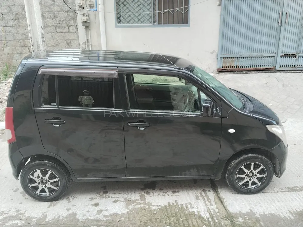 Suzuki Wagon R 2016 for Sale in Wah cantt Suzuki Wagon R 2016 for Sale in Wah cantt Image-12