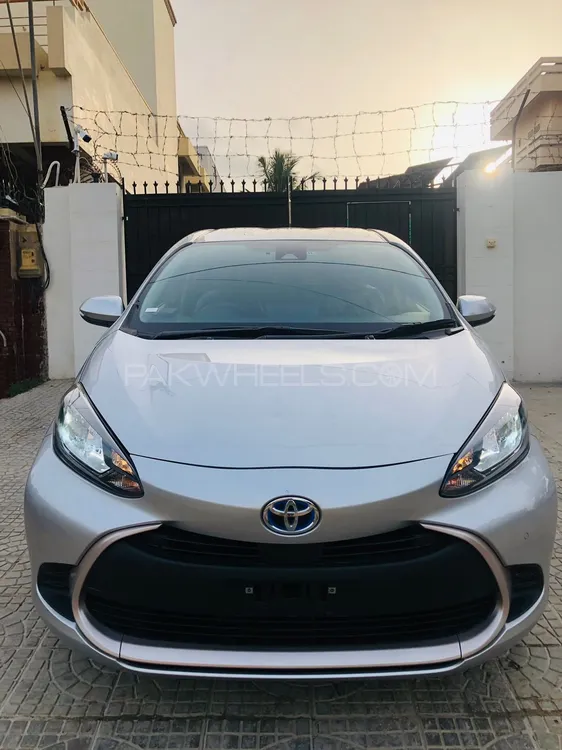 Toyota Aqua 2021 for Sale in Karachi Image-1