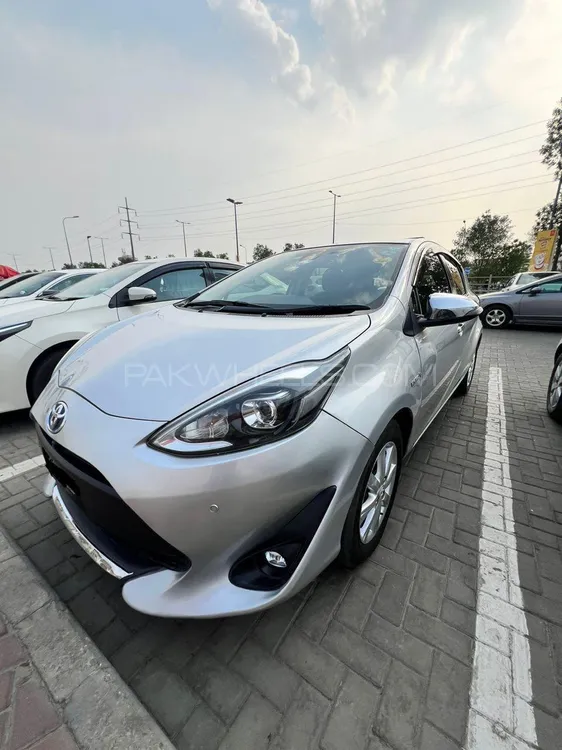 Toyota Aqua 2020 for Sale in Sialkot Image-1