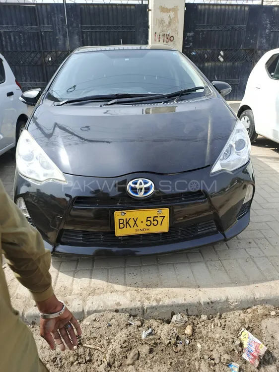 Toyota Aqua 2014 for Sale in Karachi Image-1