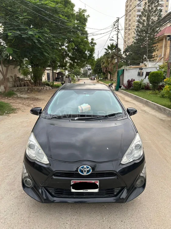 Toyota Aqua 2015 for Sale in Karachi Image-1