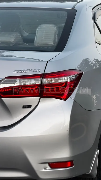 Toyota Corolla 2016 for Sale in Lahore Image-1