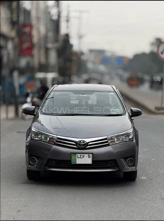 Toyota Corolla 2016 for Sale in Lahore Image-1