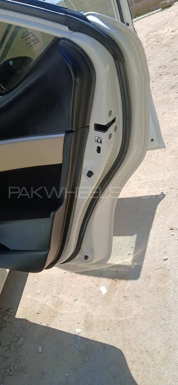 Toyota Corolla 2019 for Sale in Hazro Image-1
