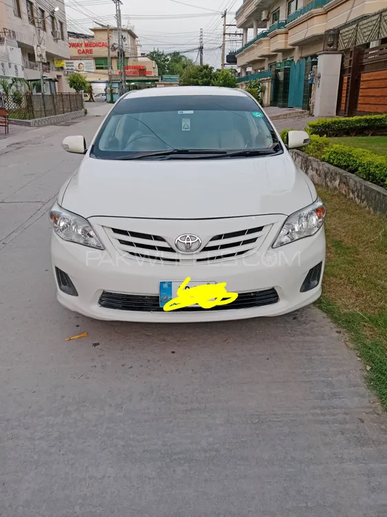 Toyota Corolla 2013 for Sale in Islamabad Image-1