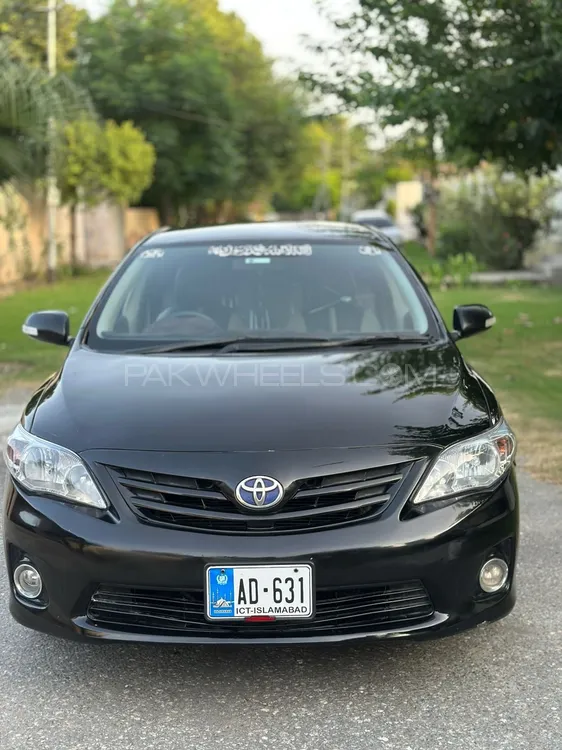 Toyota Corolla 2013 for Sale in Nowshera Image-1