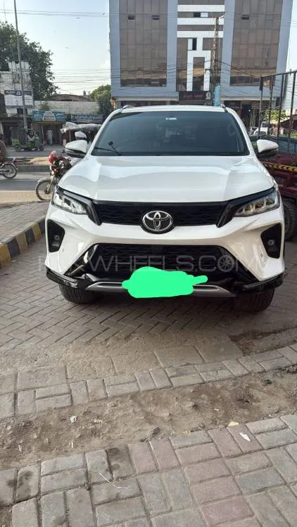 Toyota Fortuner 2022 for Sale in Lahore Image-1