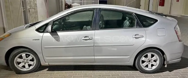Toyota Prius 2008 for Sale in Daska Image-1