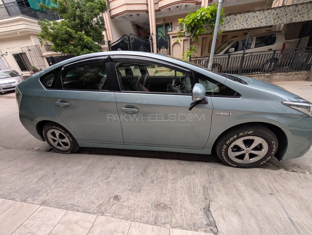 Toyota Prius 2015 for Sale in Rawalpindi Image-1