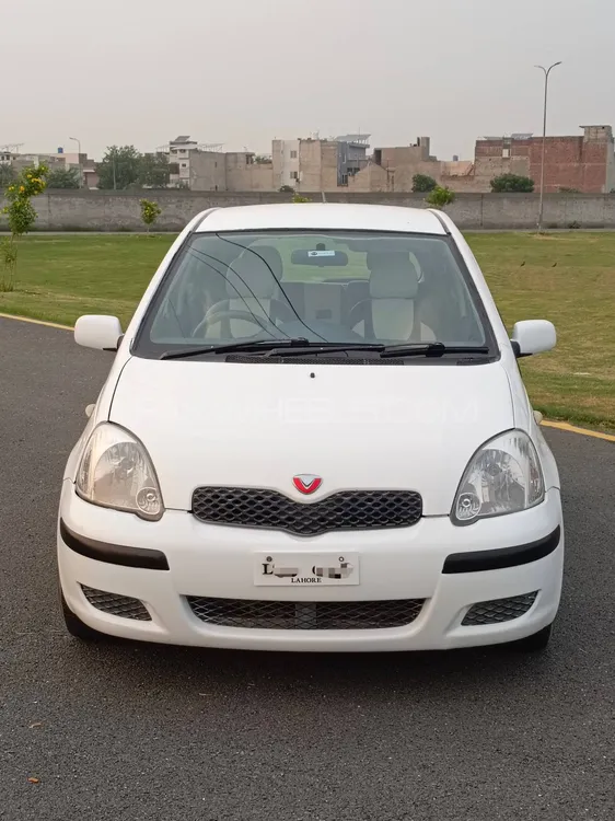 Toyota Vitz 2003 for Sale in Faisalabad Image-1