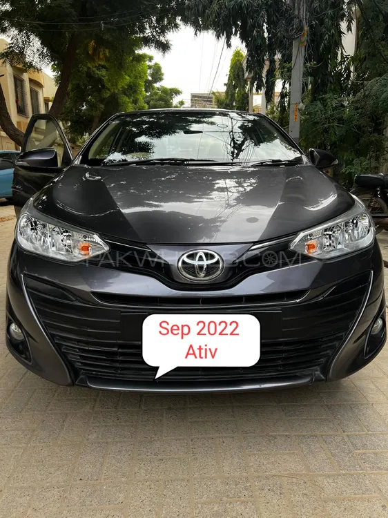 Toyota Yaris Sedan 2022 for Sale in Karachi Image-1
