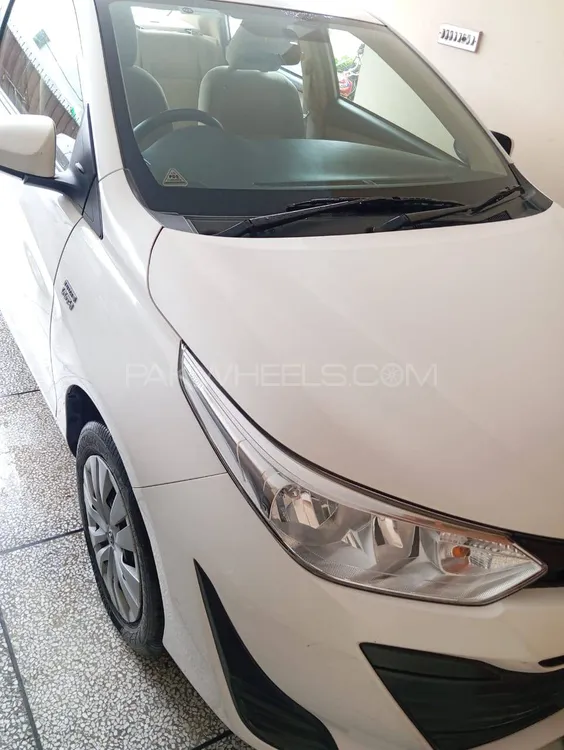 Toyota Yaris Sedan 2022 for Sale in Lahore Image-1