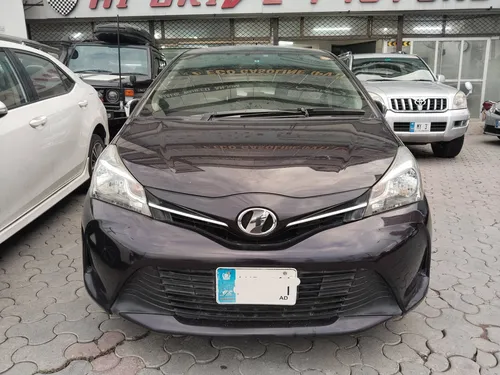 Toyota Vitz Jewela Smart Stop Package 1.0 2015