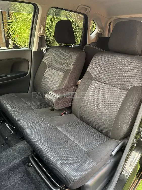 Daihatsu Move 2023 for Sale in Lahore Daihatsu Move 2023 for Sale in Lahore Image-7