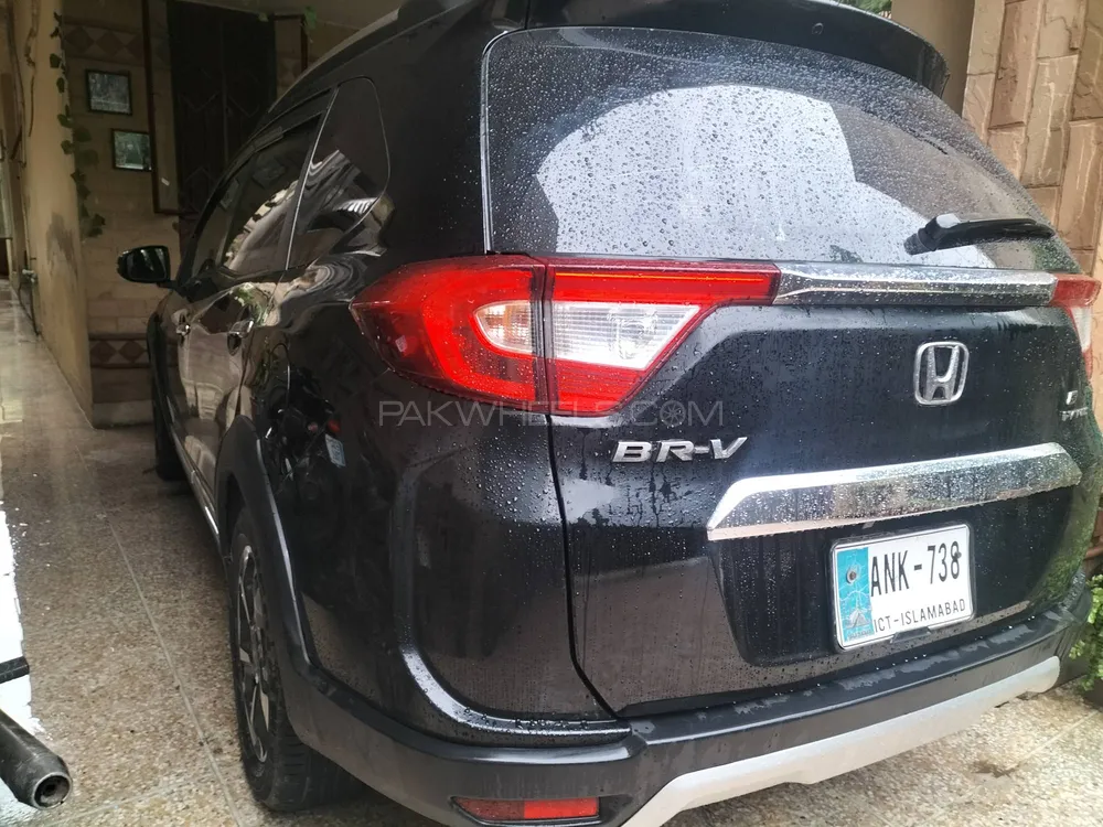 Honda BR-V 2019 for Sale in Faisalabad Image-1