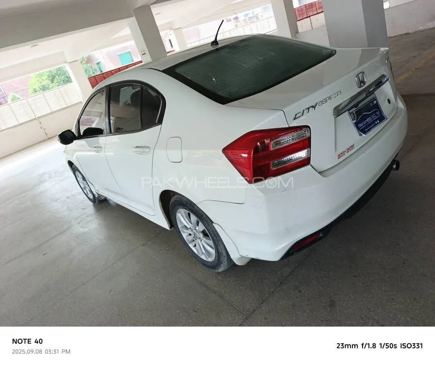 Honda City 2015 for Sale in Peshawar Honda City 2015 for Sale in Peshawar Image-5