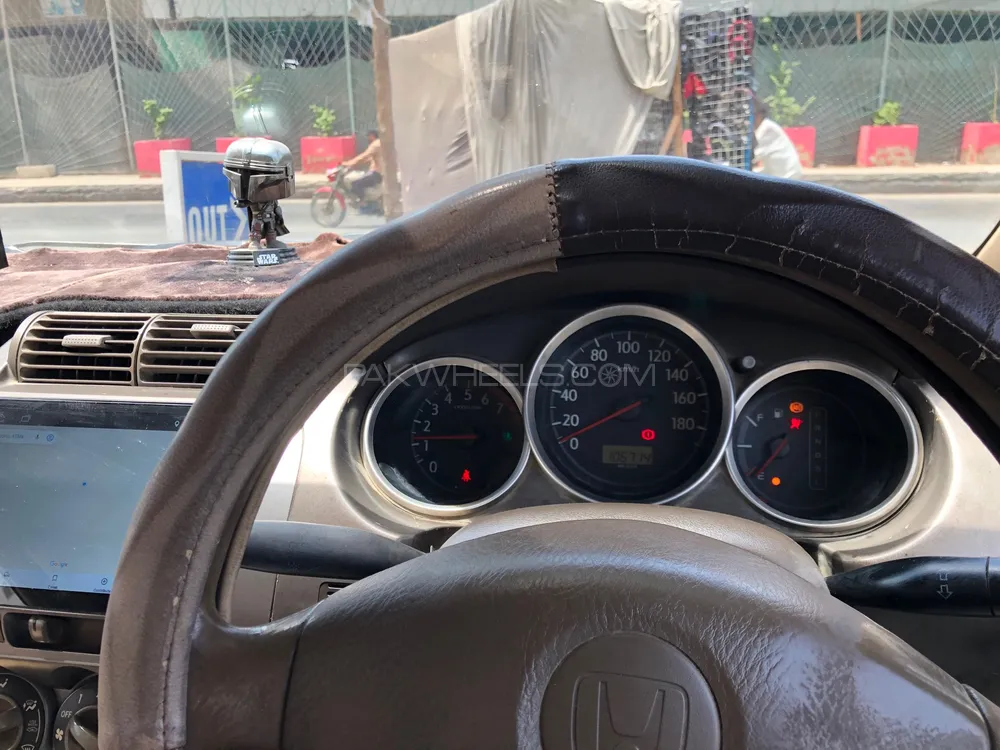 Honda City 2004 for Sale in Karachi Image-1