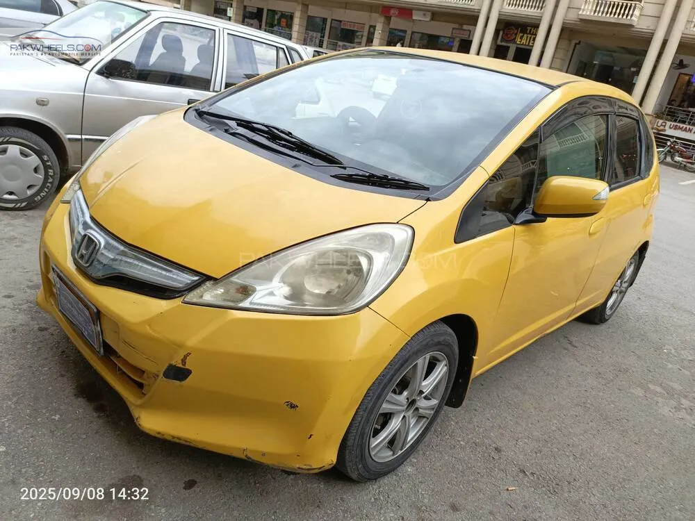 Honda Fit 2011 for Sale in Islamabad Honda Fit 2011 for Sale in Islamabad Image-3