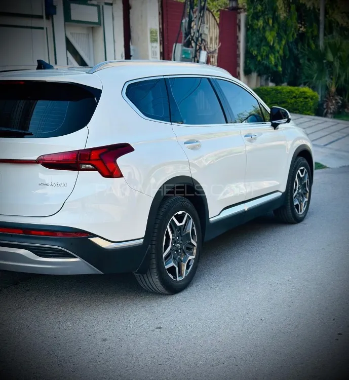 Hyundai Santa Fe 2024 for Sale in Peshawar Image-1
