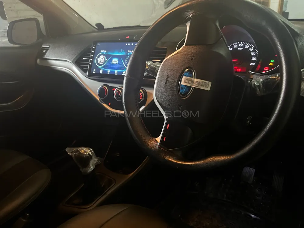 KIA Picanto 2022 for Sale in Faisalabad Image-1