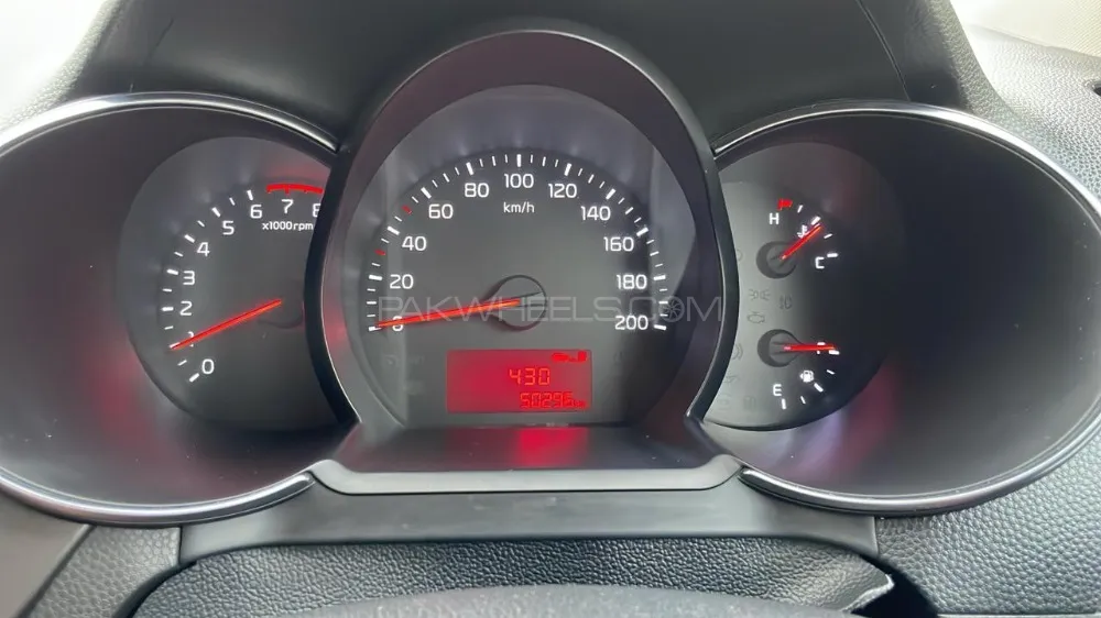 KIA Picanto 2022 for Sale in Multan Image-1