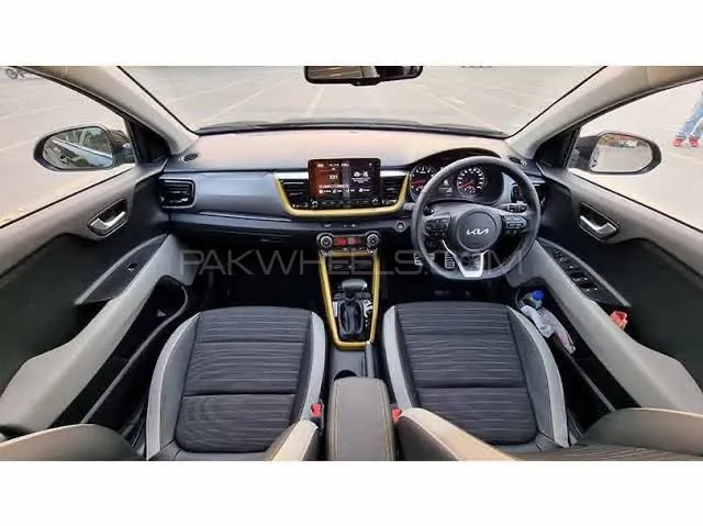 KIA Stonic 2025 for Sale in Islamabad Image-1