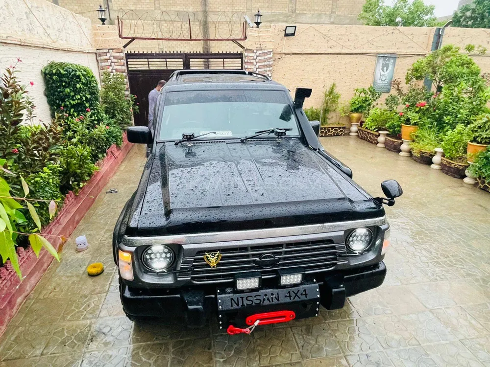 Nissan Safari 1989 for Sale in Karachi Image-1